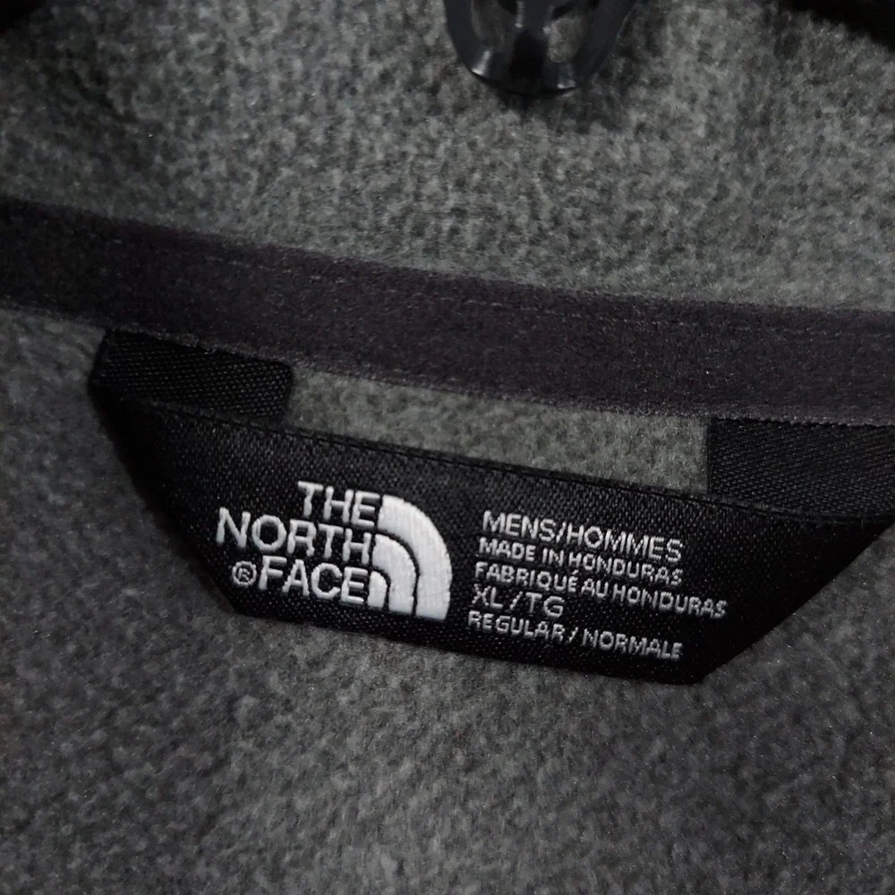 The North‎ Face Fleece Jacket Mens XL Gray 1/4 Zip Pullover Lightweight Outdoor